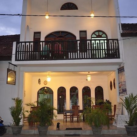 Thenu Rest Guest House 갈레 외부 사진
